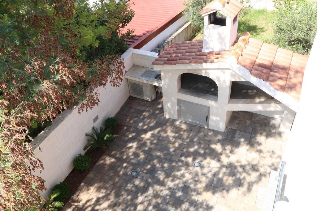 Villa Sunshine Trogir Bagian luar foto